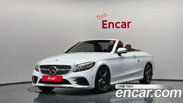 Mercedes-Benz C-Class 2019 — Фото 1/20