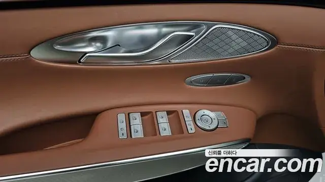 Genesis GV70 2023 — ფოტო 3/35