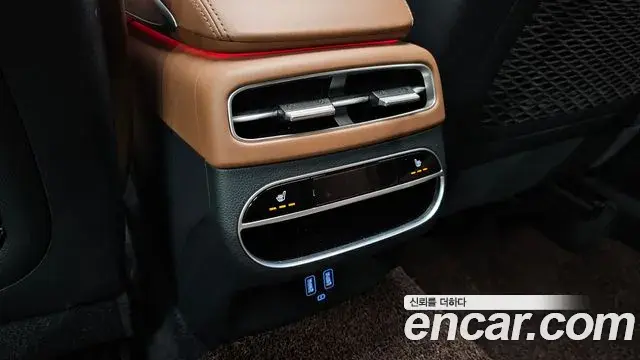 Genesis GV70 2023 — ფოტო 35/35