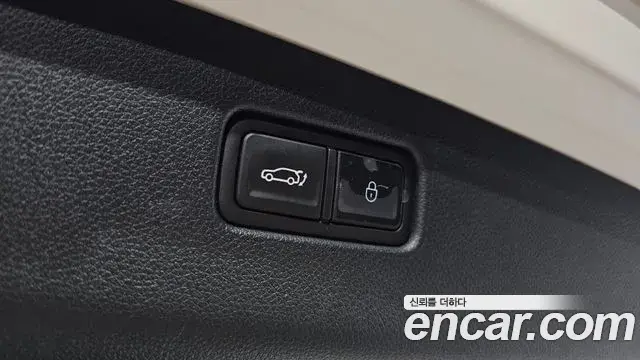 Genesis GV70 2023 — ფოტო 7/35