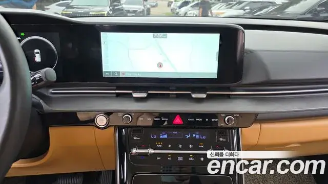 Kia Carnival 2022 — Şəkil 13/20