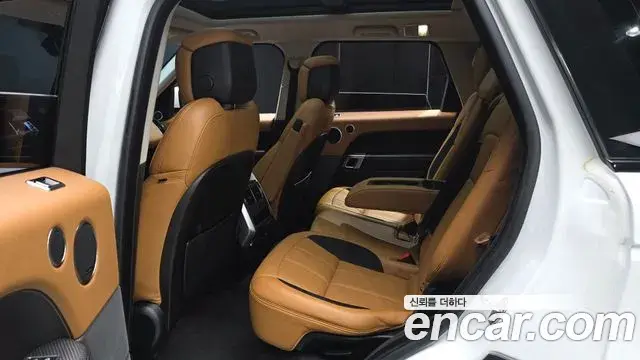 Land Rover Range Rover Sport 2018 — Şəkil 28/37
