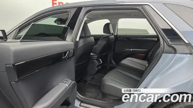 Hyundai Grandeur 2025 — Фото 17/20