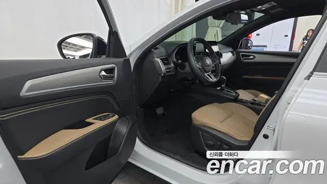 Renault Samsung Arkana 2025 — Фото 10/20