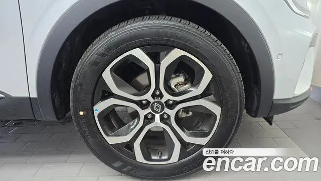 Renault Samsung Arkana 2025 — Photo 33/38