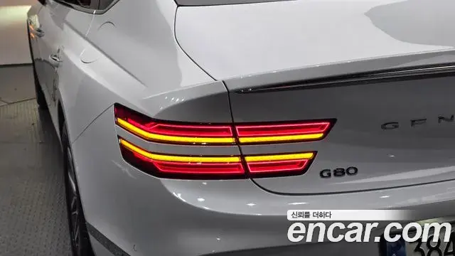 Genesis G80 2024 — ფოტო 8/31