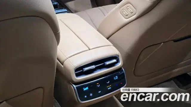 Genesis G80 2024 — ფოტო 15/31