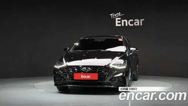 Hyundai Sonata 2023 — Фото 2/20