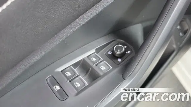 Volkswagen Jetta 2023 — ფოტო 32/32