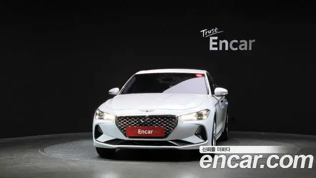 Genesis G70 2019 — Фото 3/20