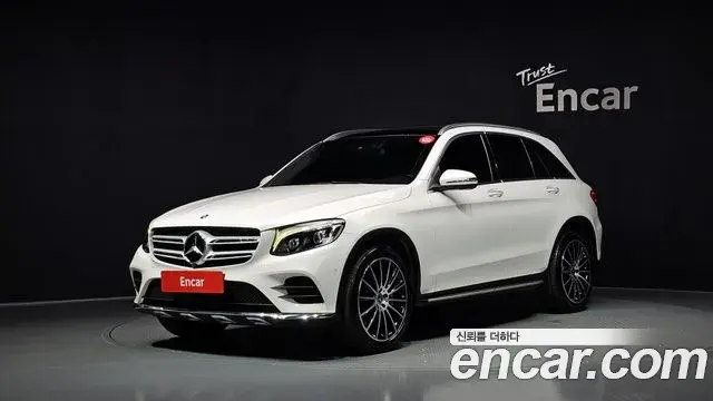Mercedes-Benz GLC-Class 2019 — Photo 4/34