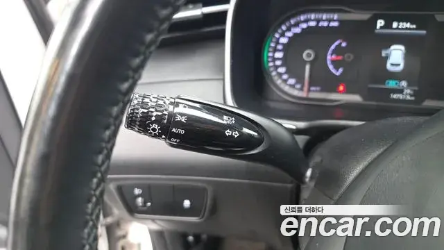 Hyundai Tucson Hybrid 2021 — ფოტო 29/30
