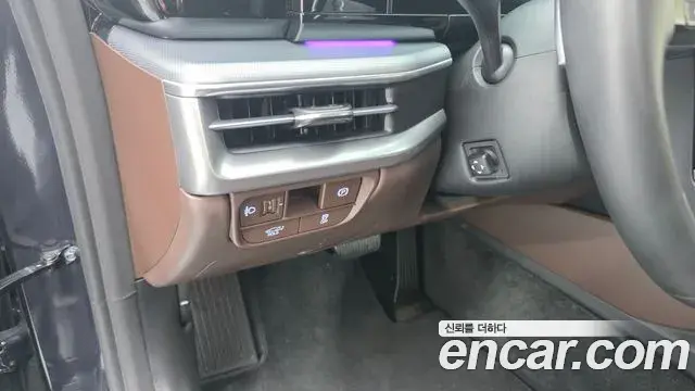 Hyundai Grandeur Hybrid 2023 — Photo 17/20