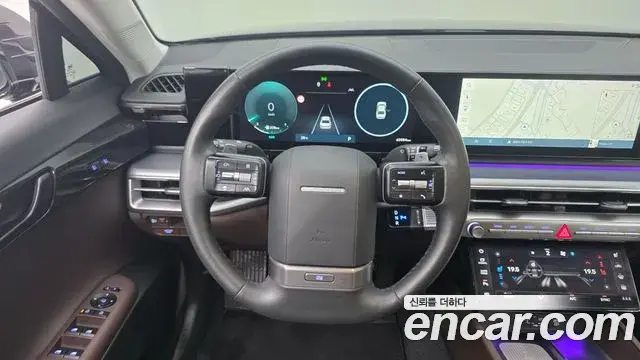 Hyundai Grandeur Hybrid 2023 — Photo 4/20