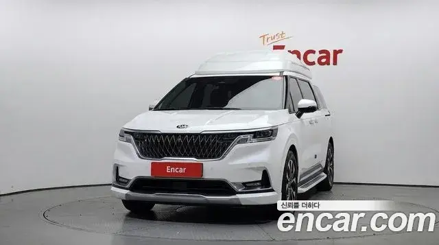 Kia Carnival 2021 — ფოტო 3/20