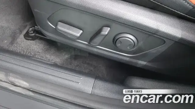 Kia Sportage 2025 — Photo 8/34
