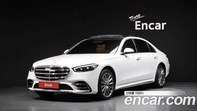 Mercedes-Benz S-Class 2021 — Photo 8/20
