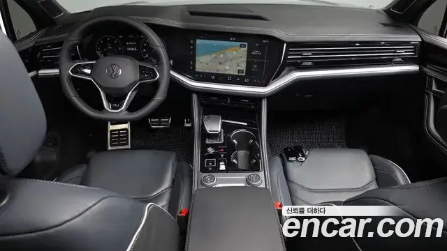 Volkswagen Touareg 2024 — Photo 23/36