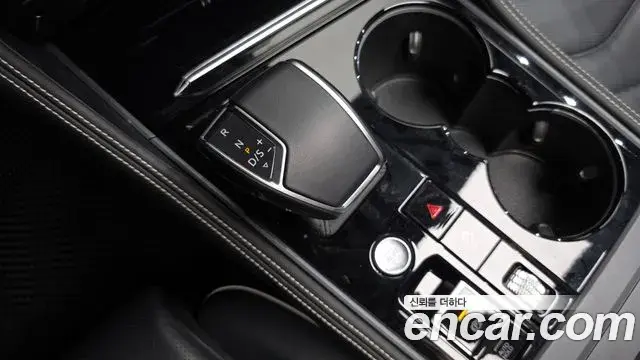 Volkswagen Touareg 2024 — Photo 28/36