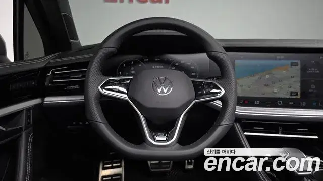 Volkswagen Touareg 2024 — Photo 22/36