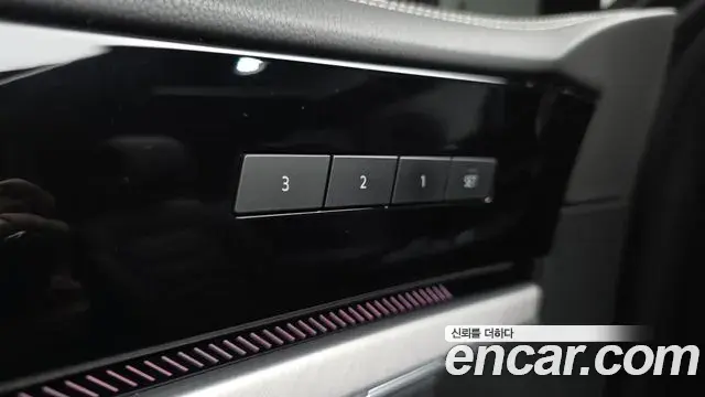 Volkswagen Touareg 2024 — Photo 7/36