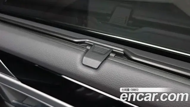 Volkswagen Touareg 2024 — Photo 14/36