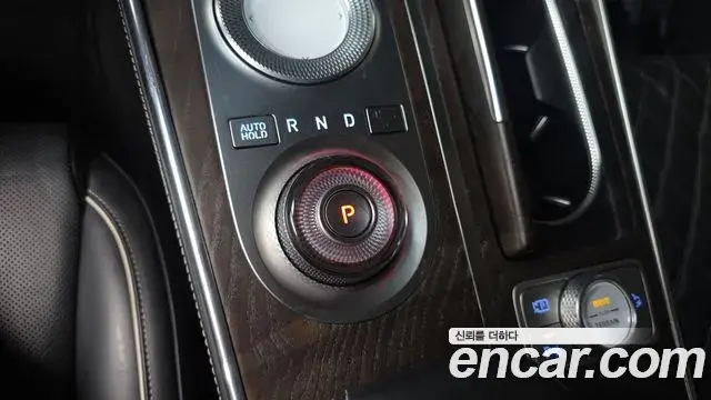 Genesis GV80 2020 — Photo 27/31