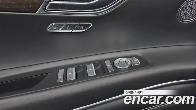 Genesis GV80 2020 — Photo 12/31