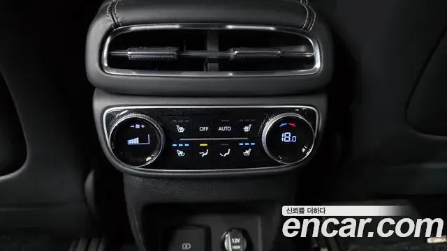 Genesis GV80 2020 — Photo 26/31