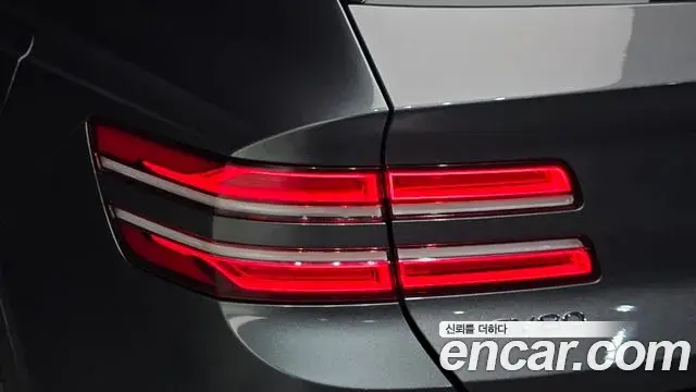 Genesis GV80 2020 — Photo 8/31