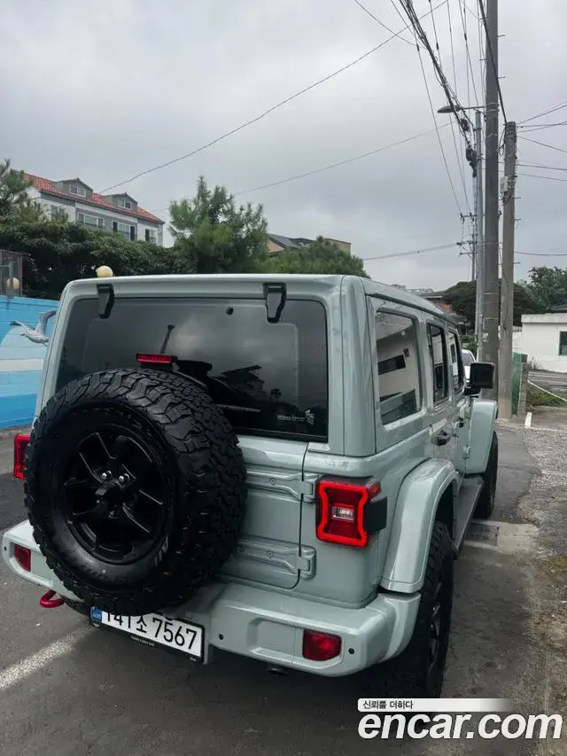 Jeep Wrangler 2024 — Photo 2/17