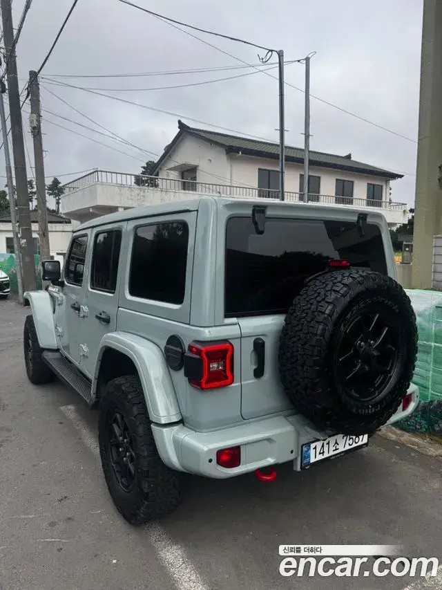 Jeep Wrangler 2024 — Photo 6/17