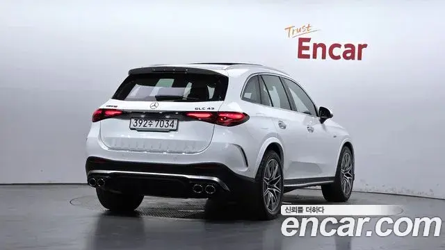 Mercedes-Benz GLC-Class 2025 — Фото 2/20