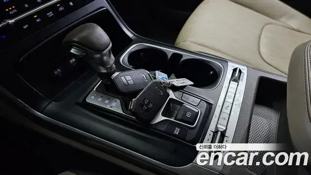 Kia Carnival 2020 — Photo 9/20