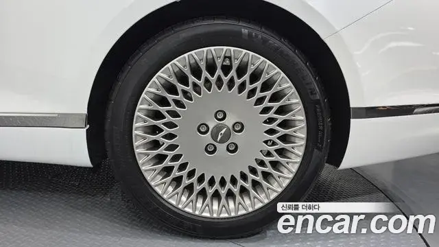 Genesis G80 2021 — Photo 10/35
