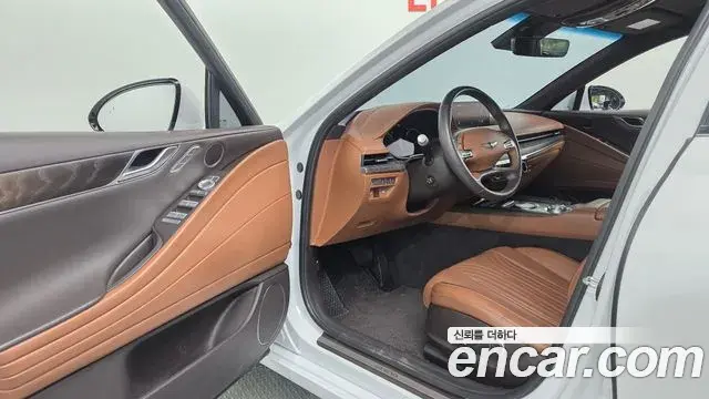 Genesis G80 2021 — Photo 32/35