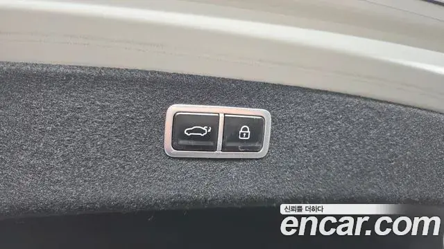 Genesis G80 2021 — Photo 26/35