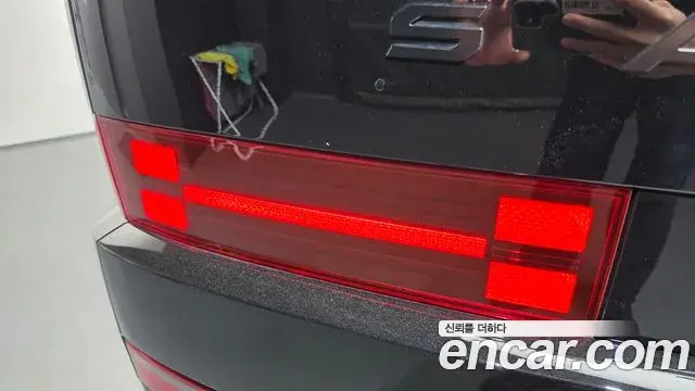 Hyundai Santa Fe 2025 — Şəkil 9/35