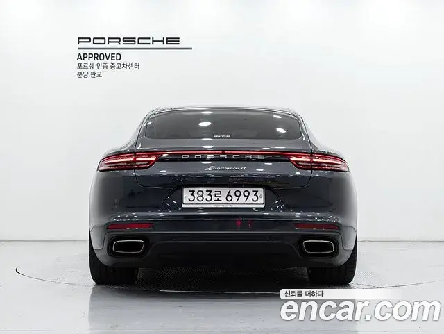 Porsche Panamera 2018 — Photo 15/19