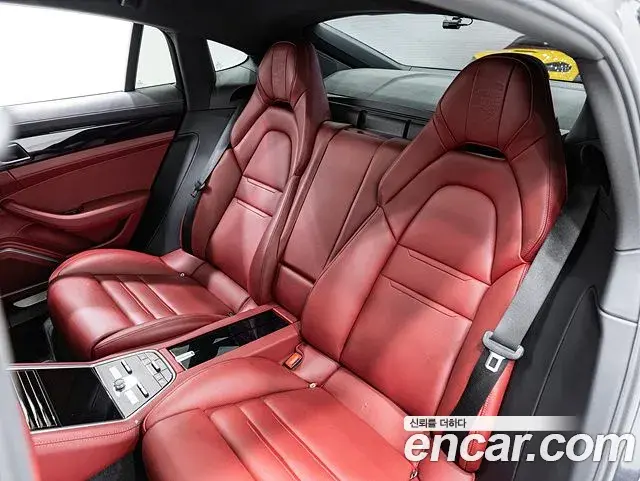 Porsche Panamera 2018 — Photo 5/19