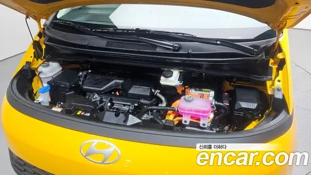 Hyundai Staria 2026 — Photo 7/24