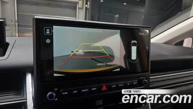 Hyundai Staria 2026 — Photo 19/24