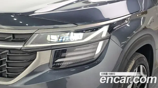Kia Seltos 2024 — Şəkil 24/31