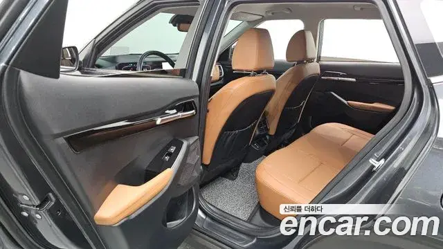 Kia Seltos 2024 — Şəkil 1/31
