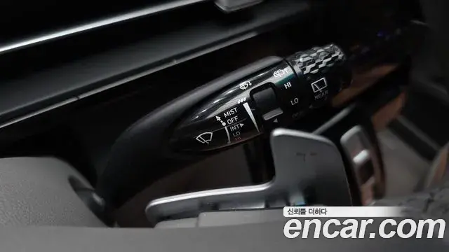 Hyundai Staria 2021 — ფოტო 21/33