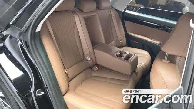 Hyundai Grandeur Hybrid 2023 — ფოტო 5/31