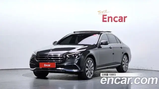 Mercedes-Benz E-Class 2021 — Şəkil 32/32