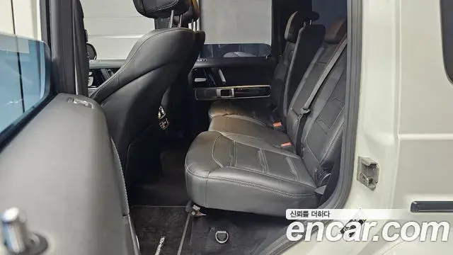 Mercedes-Benz G-Class 2021 — Şəkil 28/32
