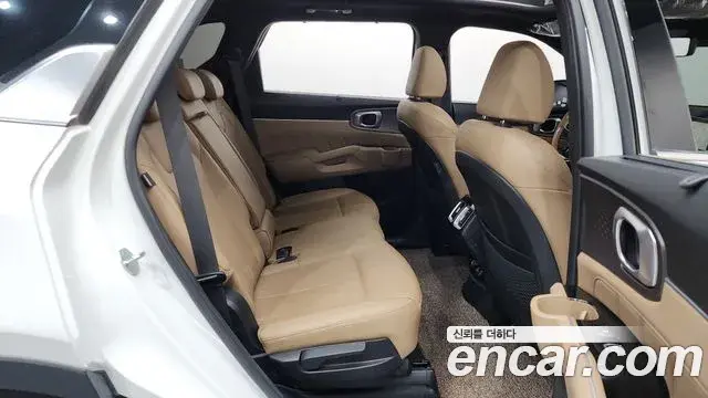 Kia Sorento 2024 — Photo 23/33