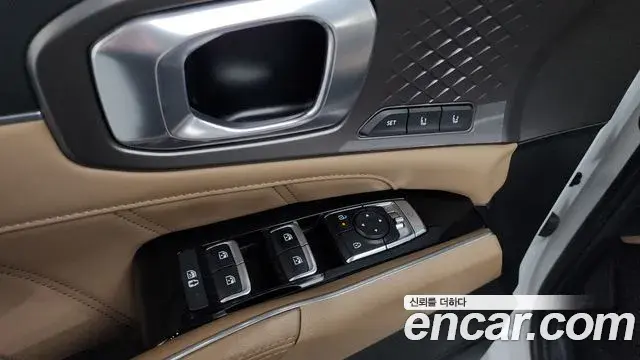 Kia Sorento 2024 — Photo 17/33
